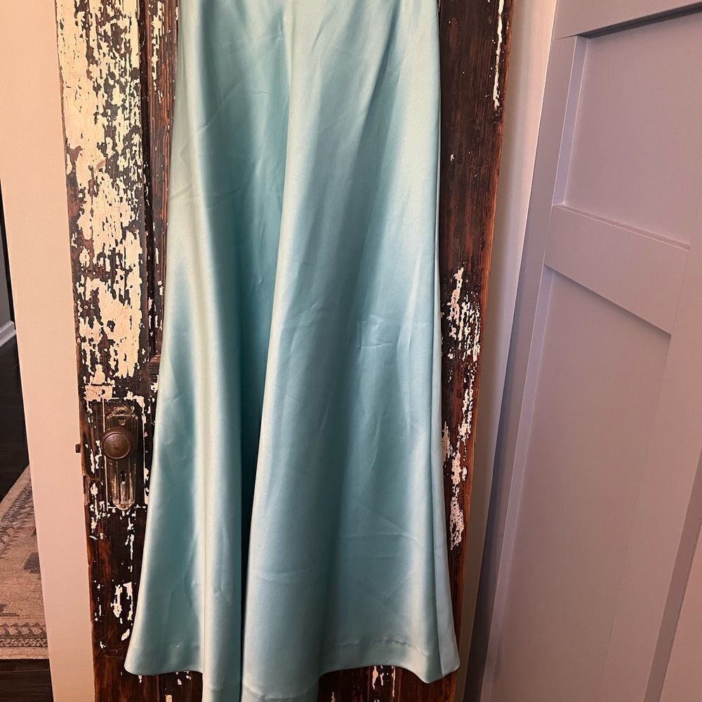 Vintage Alyce Designs Long Blue event cocktail Skirt. Size 8. Wedding Guest.